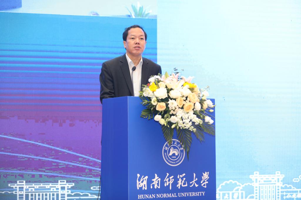 William威廉官网